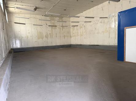 Pronájem komerčního objektu, sklad, 400 m²
