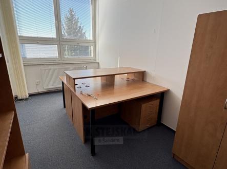 Pronájem kanceláře, 35 m²