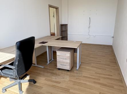 Pronájem kanceláře, 55 m²
