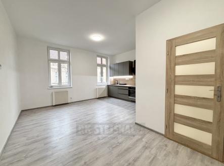 Pronájem bytu, 2+kk, 52 m²
