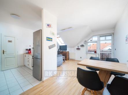Prodej bytu, 3+kk, 94 m²