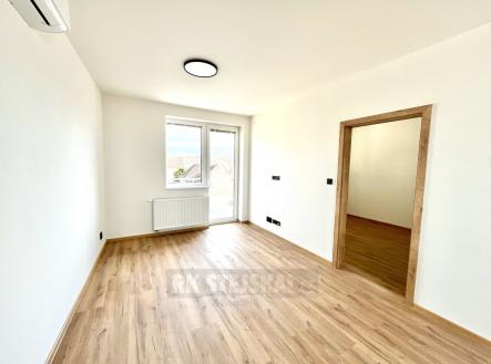 Pronájem bytu, 2+kk, 42 m²
