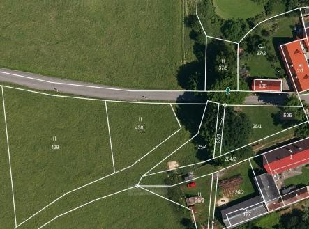 Prodej pozemku, zahrada, 723 m²