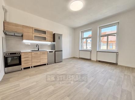 Pronájem bytu, 3+kk, 60 m²