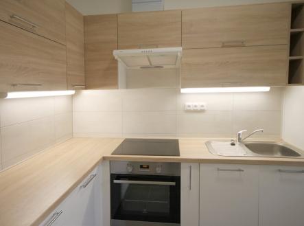 Pronájem bytu, 1+1, 37 m²