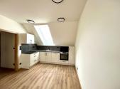 Pronájem bytu, 2+kk, 42 m²