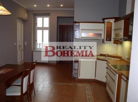 Pronájem bytu, 2+1, 75 m² obrázek