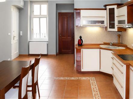 Pronájem bytu, 2+1, 75 m²