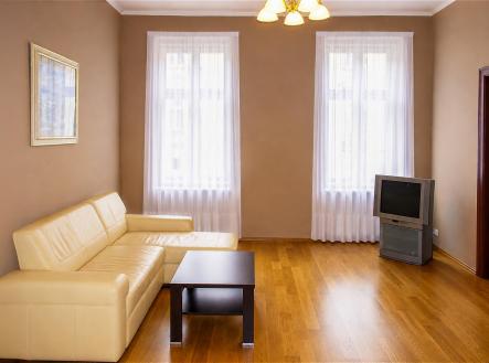 Pronájem bytu, 2+1, 76 m²