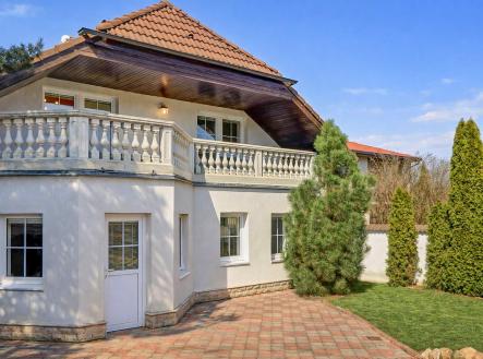 Pronájem domu/vily, 230 m²