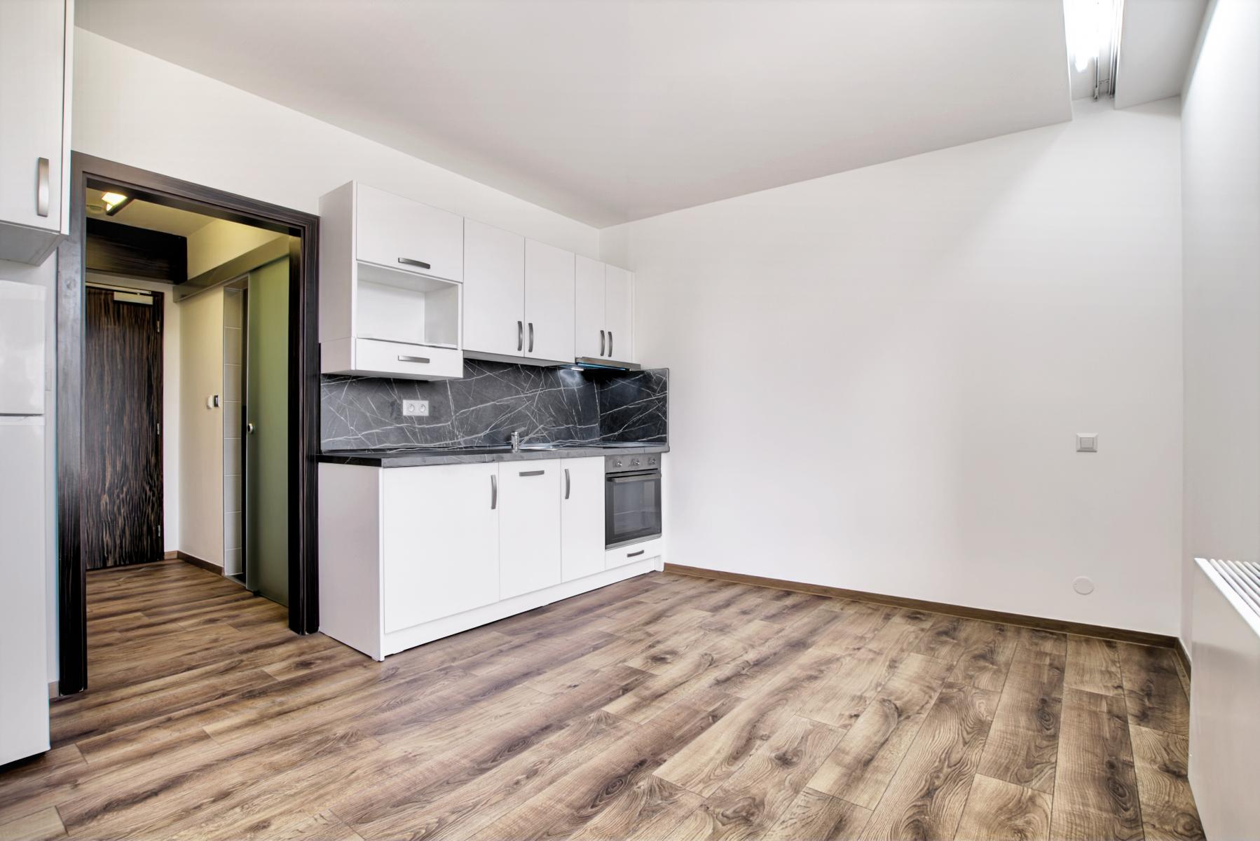 IMG_8011And9more_Interior 4.jpg