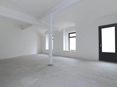 Pronájem obchodní prostor, 65 m²