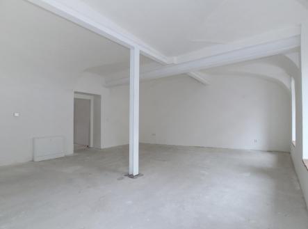 Pronájem obchodní prostor, 65 m²