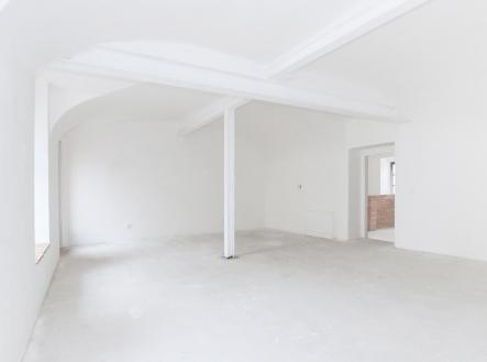 Pronájem obchodní prostory, 65 m²