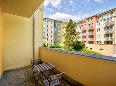 Pronájem bytu, 2+kk, 70 m²