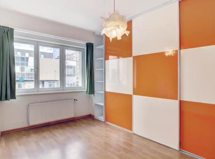 Pronájem bytu, 3+kk, 79 m²