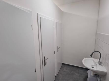 Pronájem obchodní prostor, 37 m²