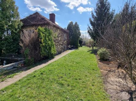 Prodej pozemku, zahrada, 1 373 m²