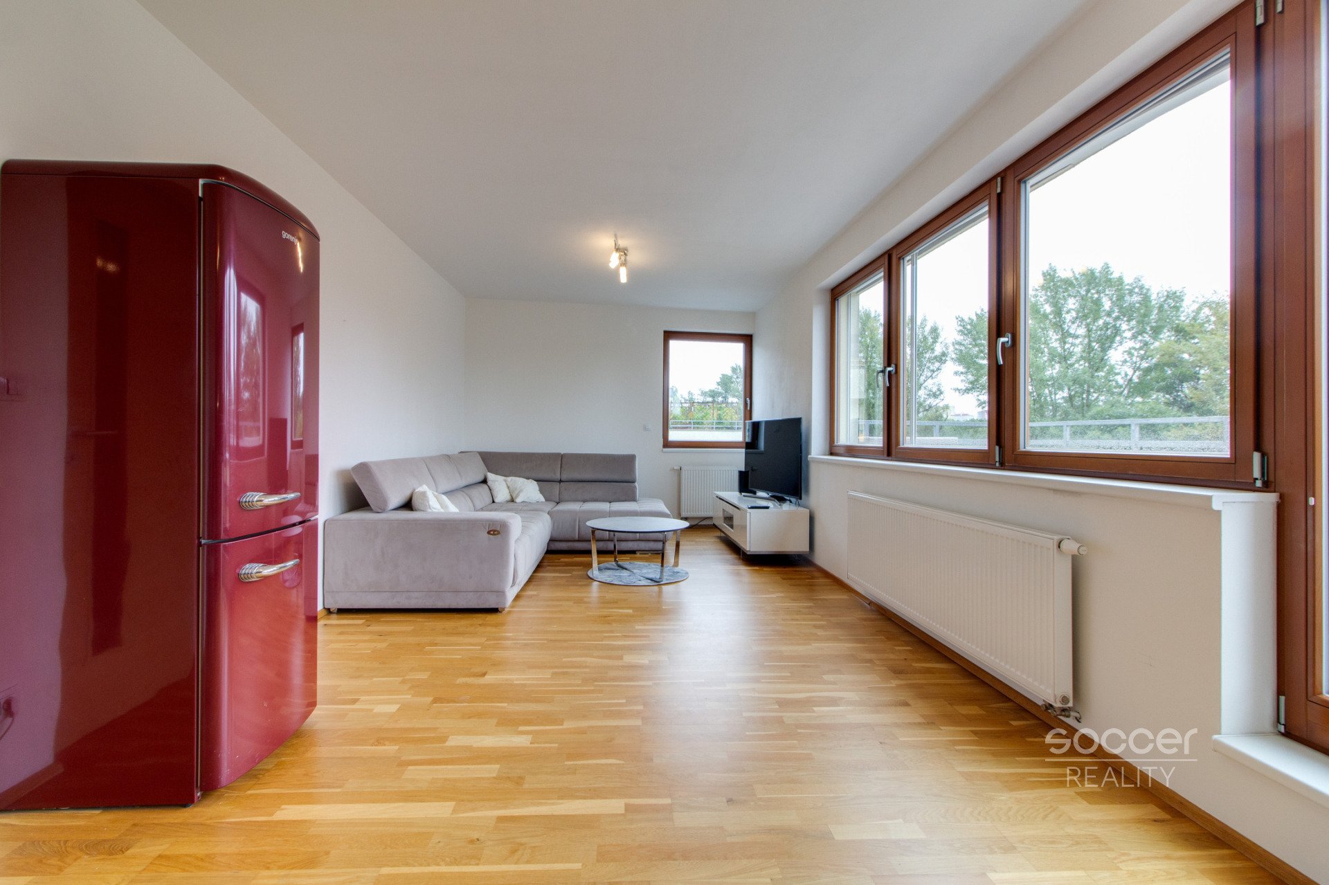 Pronájem krásného bytu 3+kk/terasa/balkon/2x GS, 89/66/10 m2, ul. Harlacherova, Praha 10 - Záběhlice