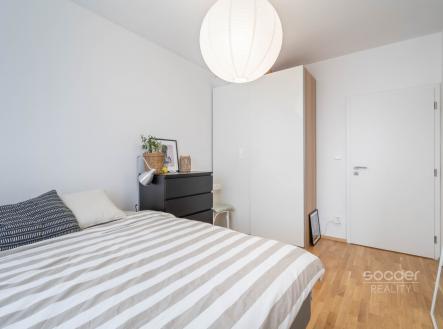 Pronájem bytu, 3+kk, 94 m²