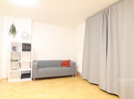 Pronájem bytu, 1+kk, 35 m²