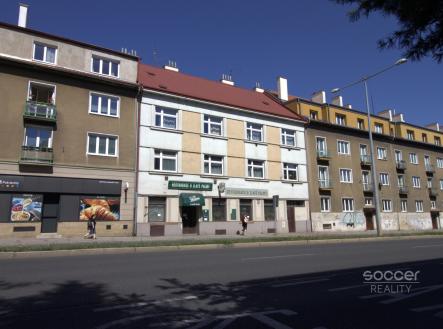 Pronájem - obchodní prostor, 90 m²