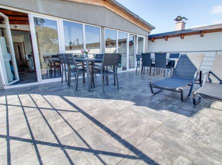 Pronájem bytu, 2+kk, 84 m²