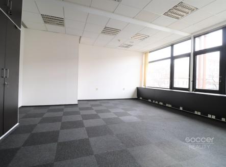 Pronájem kanceláře, 33 m²