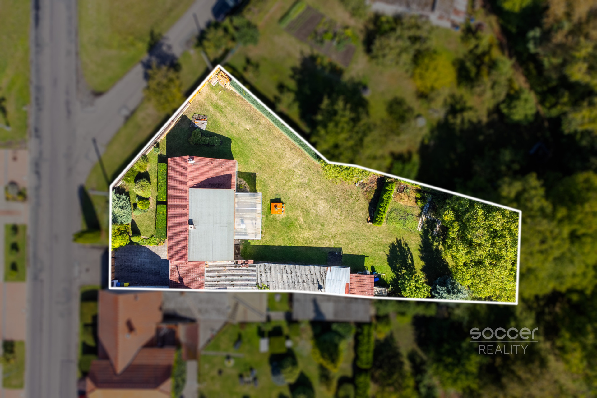 Prodej rodinného domu 5+1 s garáží a zahradou – Křečkov u Poděbrad