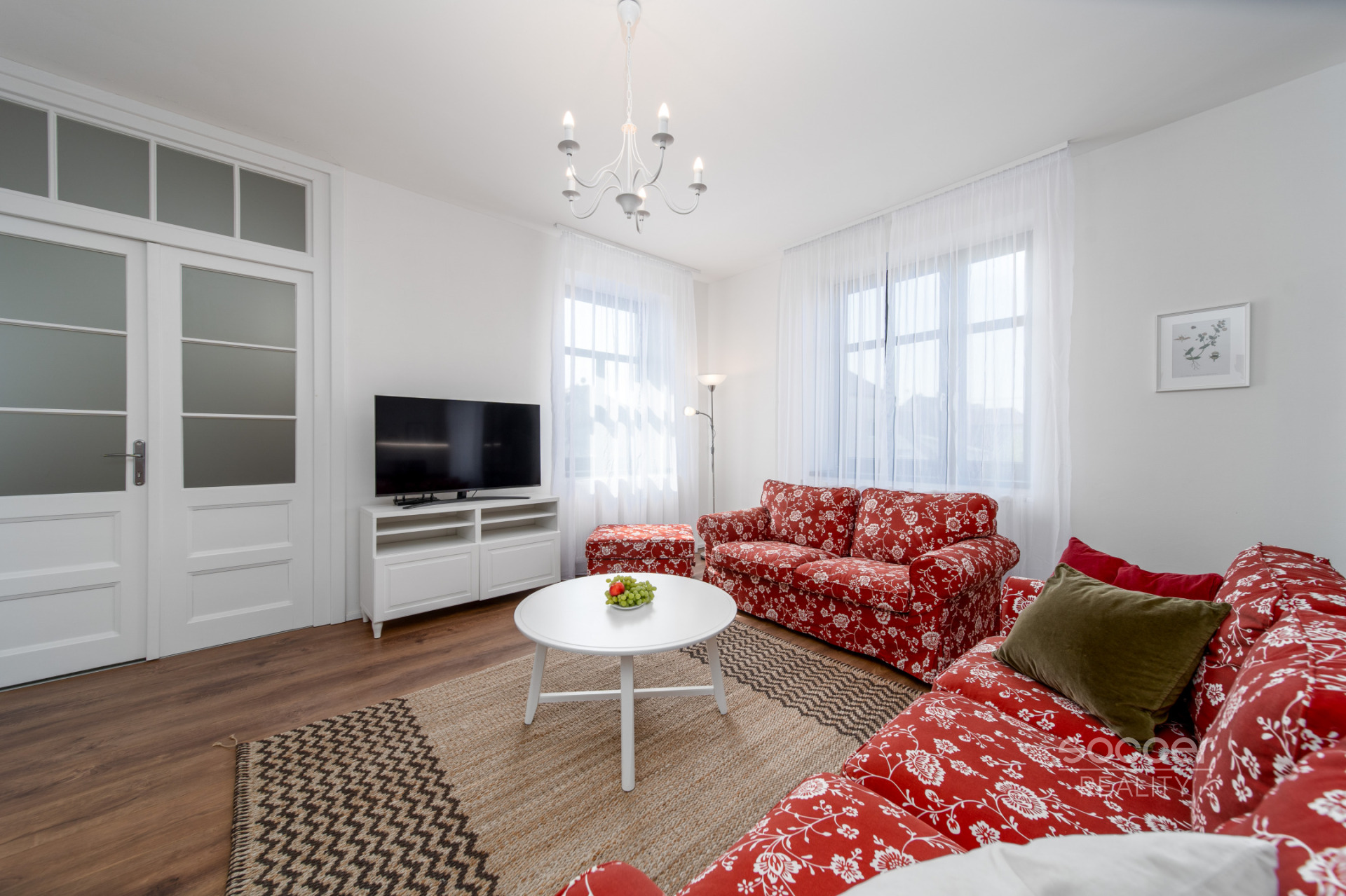 Nadstandardní velmi krásný byt ve vile se zahradou.