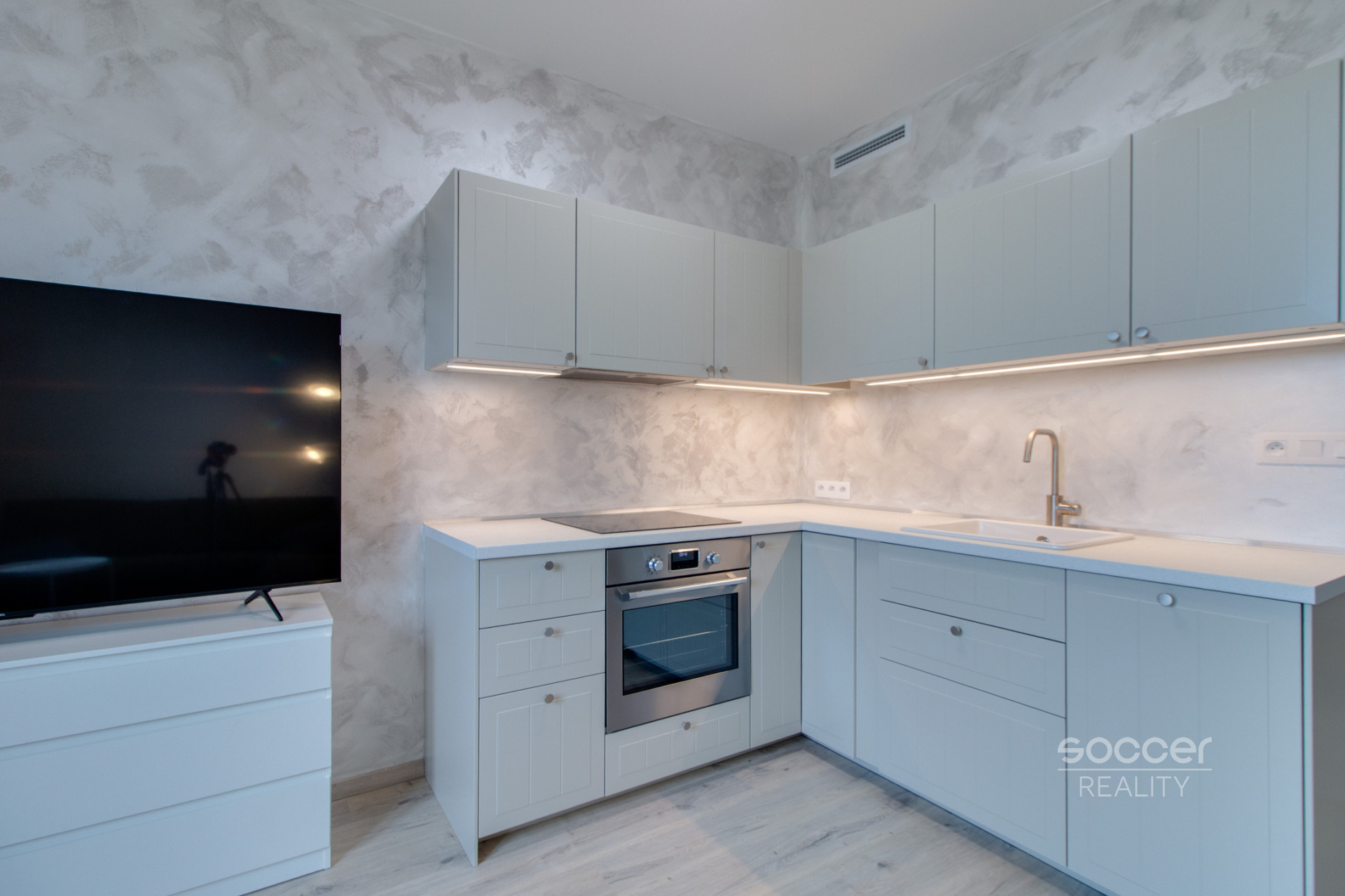 Pronájem bytu 1+kk, 31,7 m², ul. Malkovského, Praha 9 – Letňany