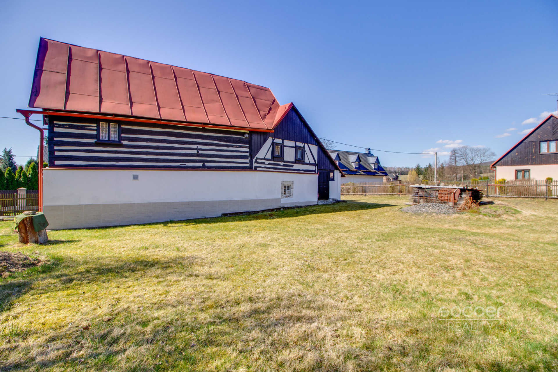 Prodej chalupy 3+kk, 145,3 m², stojící na pozemku o velikosti 739m2, obec Mařenice, okres Česká Lípa