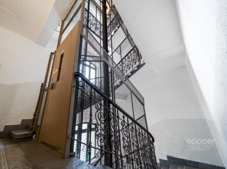 Pronájem bytu, 3+kk, 90 m²