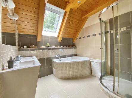 Pronájem domu/vily, 140 m²