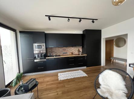 Pronájem bytu, 2+kk, 48 m²