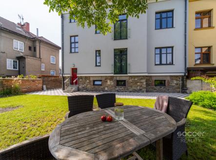 Pronájem bytu, 3+kk, 99 m²