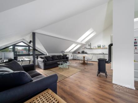 Pronájem bytu, 2+kk, 99 m²