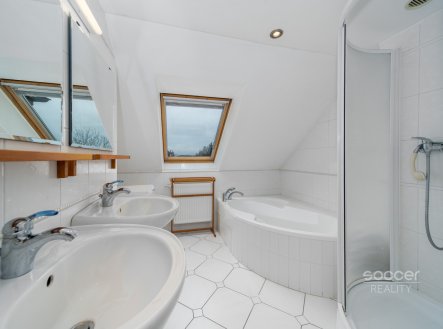 Pronájem bytu, 3+kk, 110 m²
