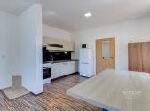 Pronájem domu/vily, 75 m²