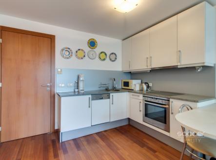 Pronájem bytu, 1+kk, 27 m²