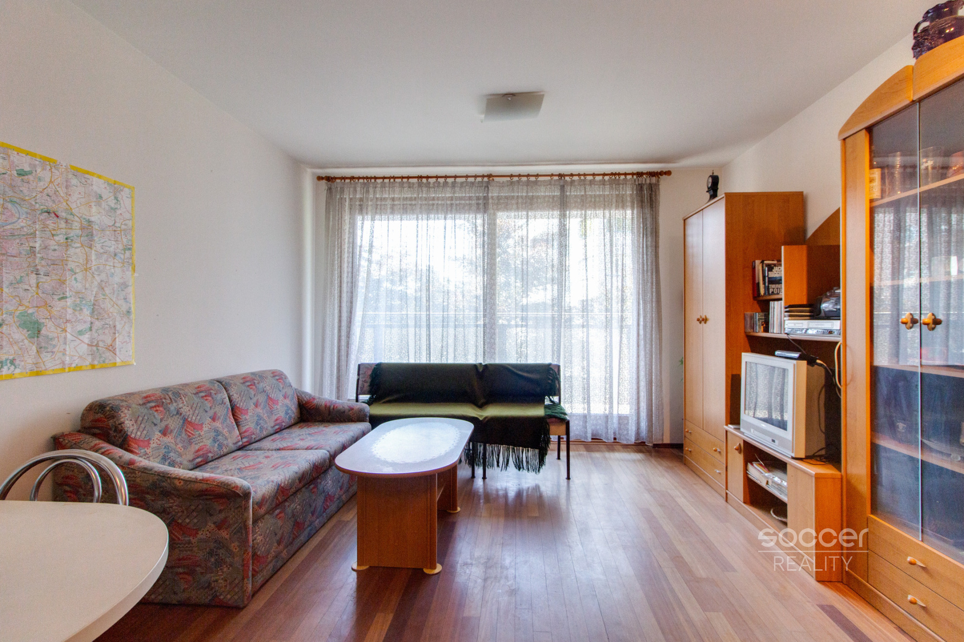 Pronájem bytu 1+kk/balkon, 27+5 m2, ul. Paříkova, Praha 9 – Vysočany. 