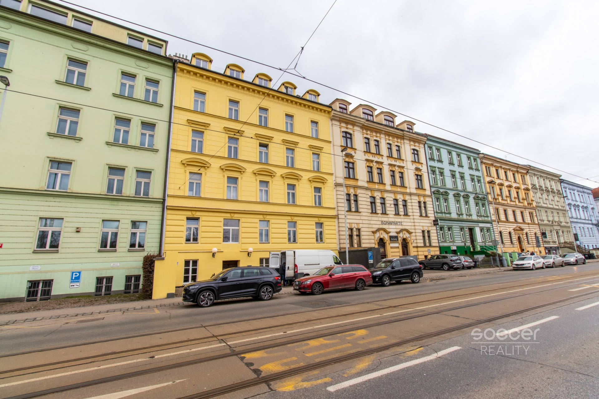 Pronájem bytu 1+kk/S, 21 m2, ul. Radlická, Praha 5 - Smíchov.
