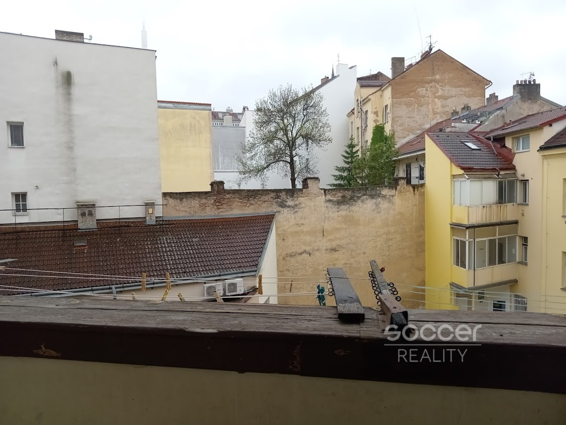 Pronájem bytu 1+kk, 32 m2, Praha 3 - Žižkov, ul. Chlumova.
