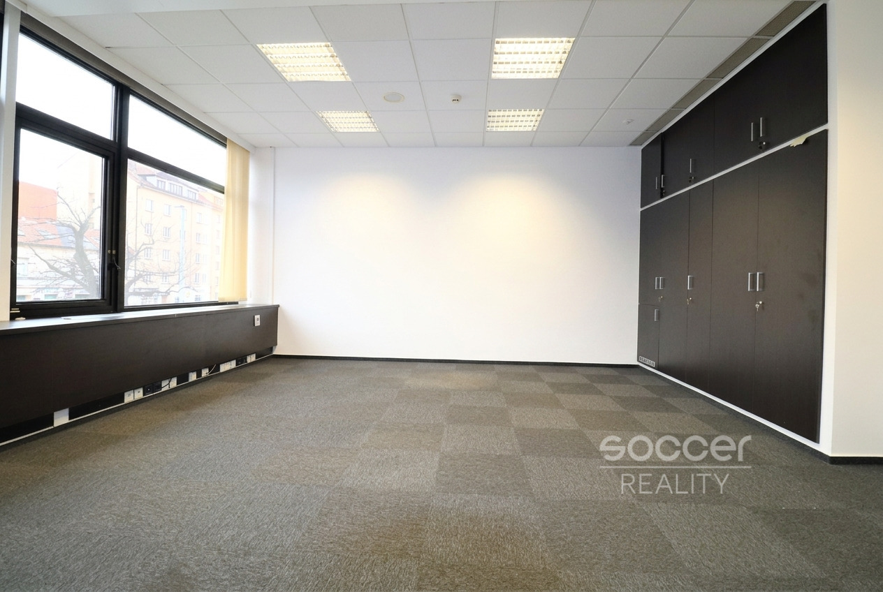 Pronájem kanceláře 35,34 m2 ulice Sokolovská