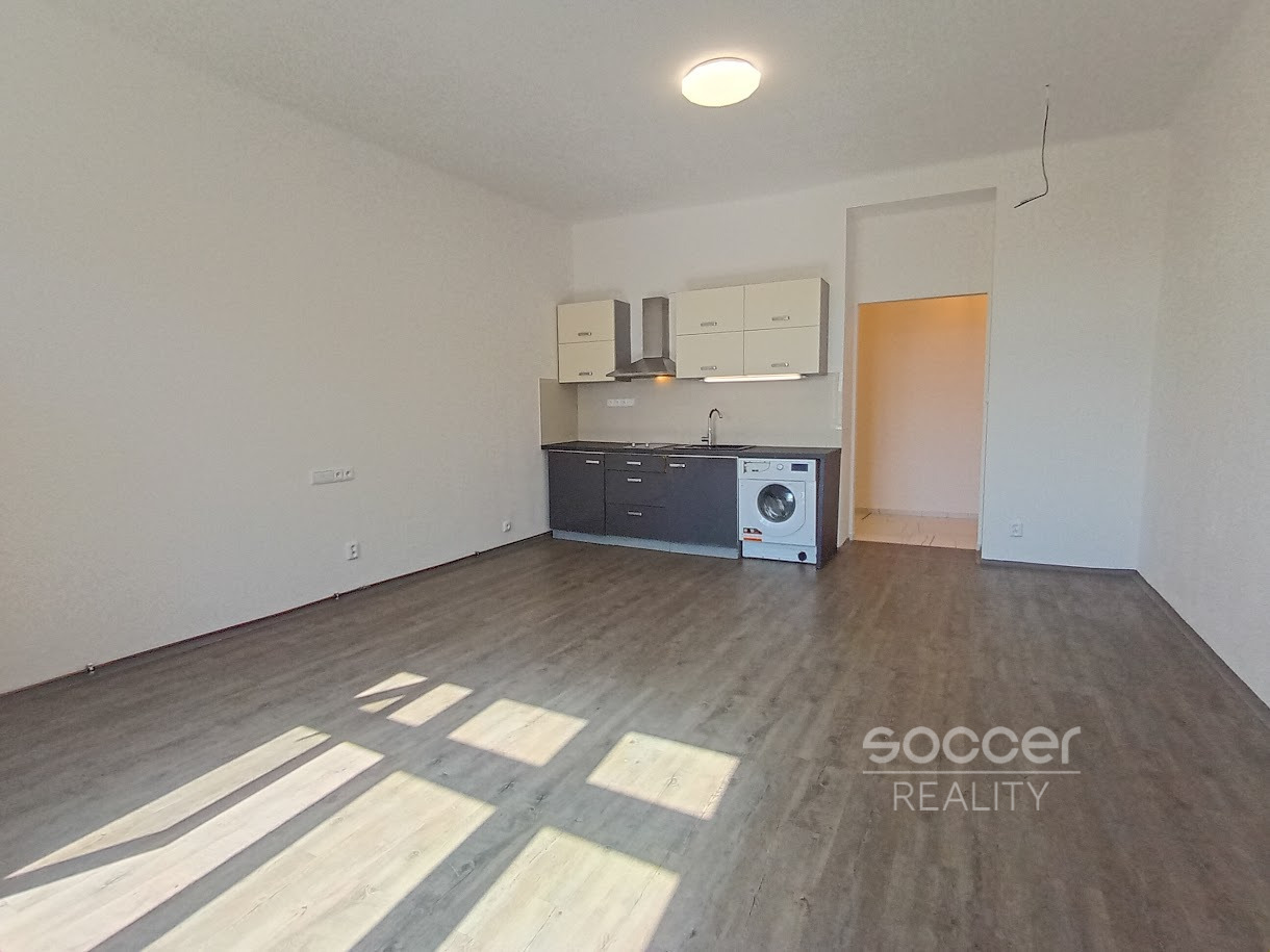 Prodej bytu 1+kk, 36 m2, Praha 9 - Vysočany, Čerpadlová