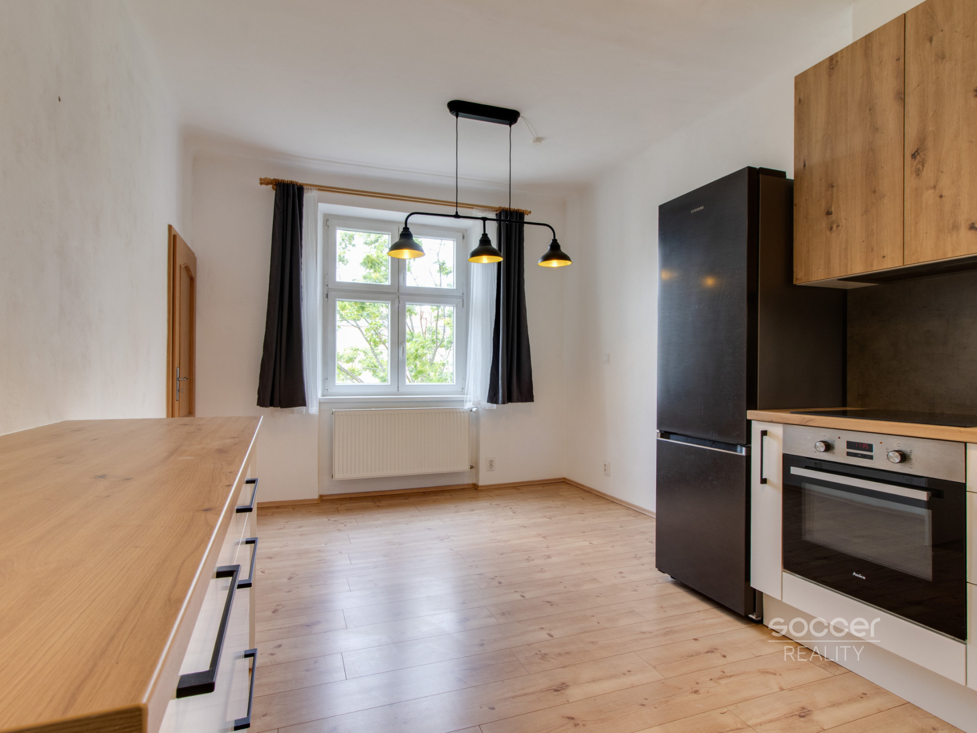 Pronájem bytu 2+1, 76 m2 v ulici Slezská, Praha - Vinohrady. 