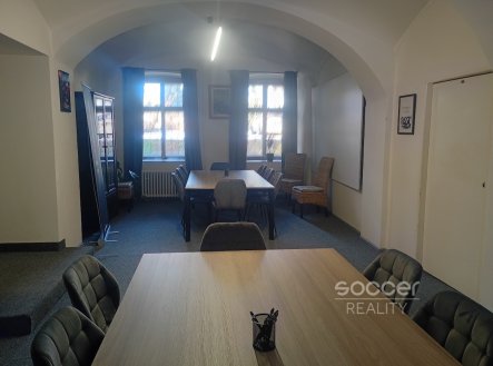 Pronájem kanceláře, 56 m²