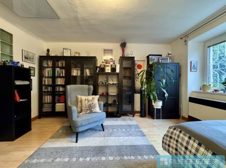 Pronájem bytu, 1+kk, 29 m²