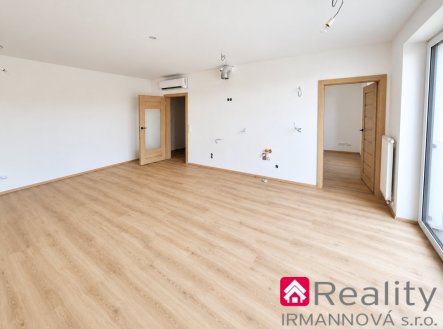 Prodej bytu, 3+kk, 67 m²
