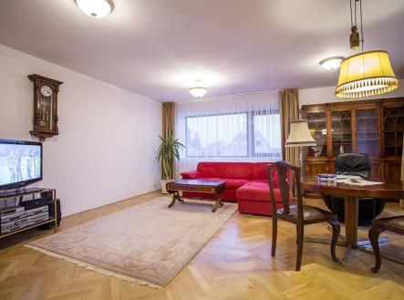 Pronájem bytu, 3+kk, 95 m²